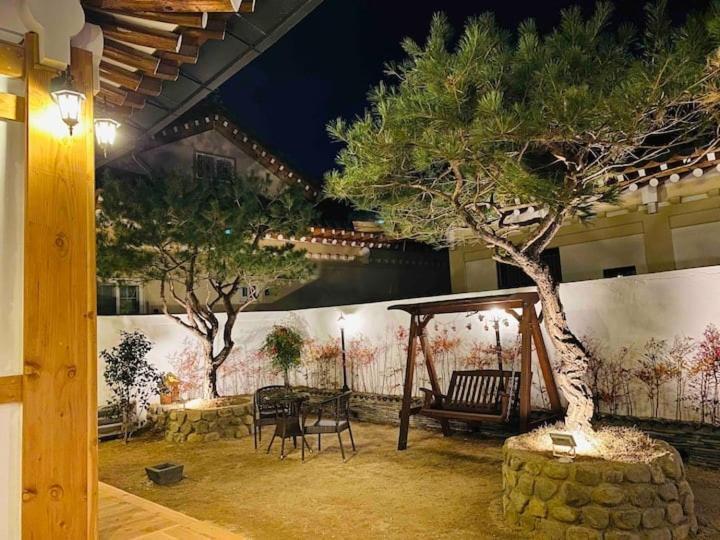 Adam Guesthouse Gyeongju Zewnętrze zdjęcie