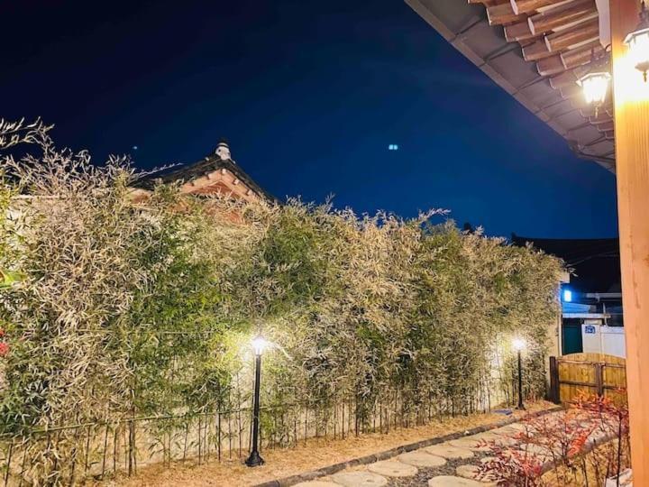 Adam Guesthouse Gyeongju Zewnętrze zdjęcie